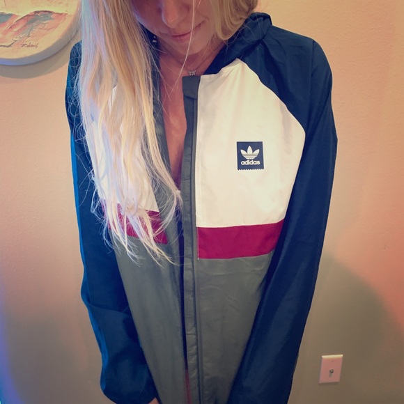 adidas Other - Adidas climalite Medium Unisex windbreaker